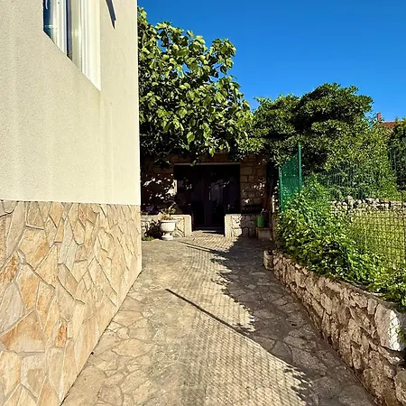 Waterfront Stone House On The Lungomare Promenade 6 *