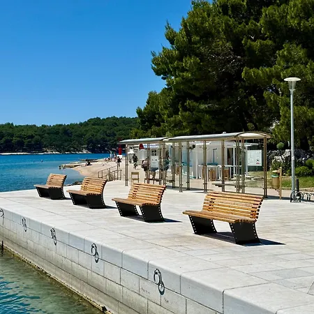 Διαμέρισμα Waterfront Stone House On The Lungomare Promenade 6 Cres