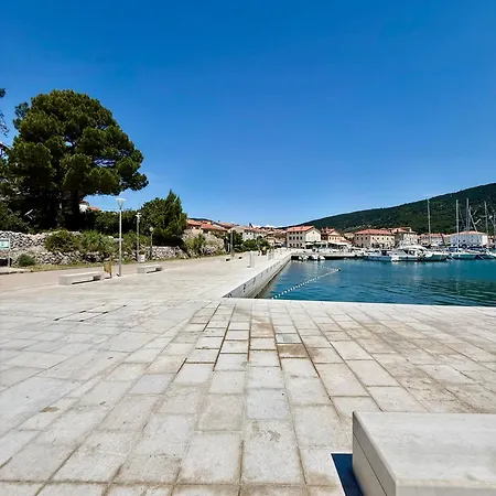 Waterfront Stone House On The Lungomare Promenade 6